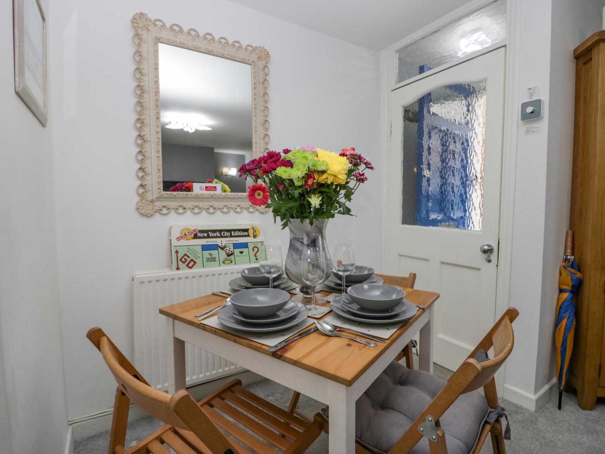 The Bay Cottage Morecambe Exterior photo